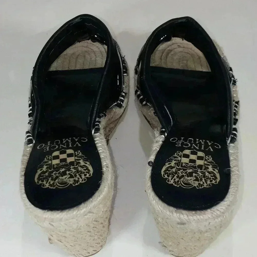 Vince Camuto sole type